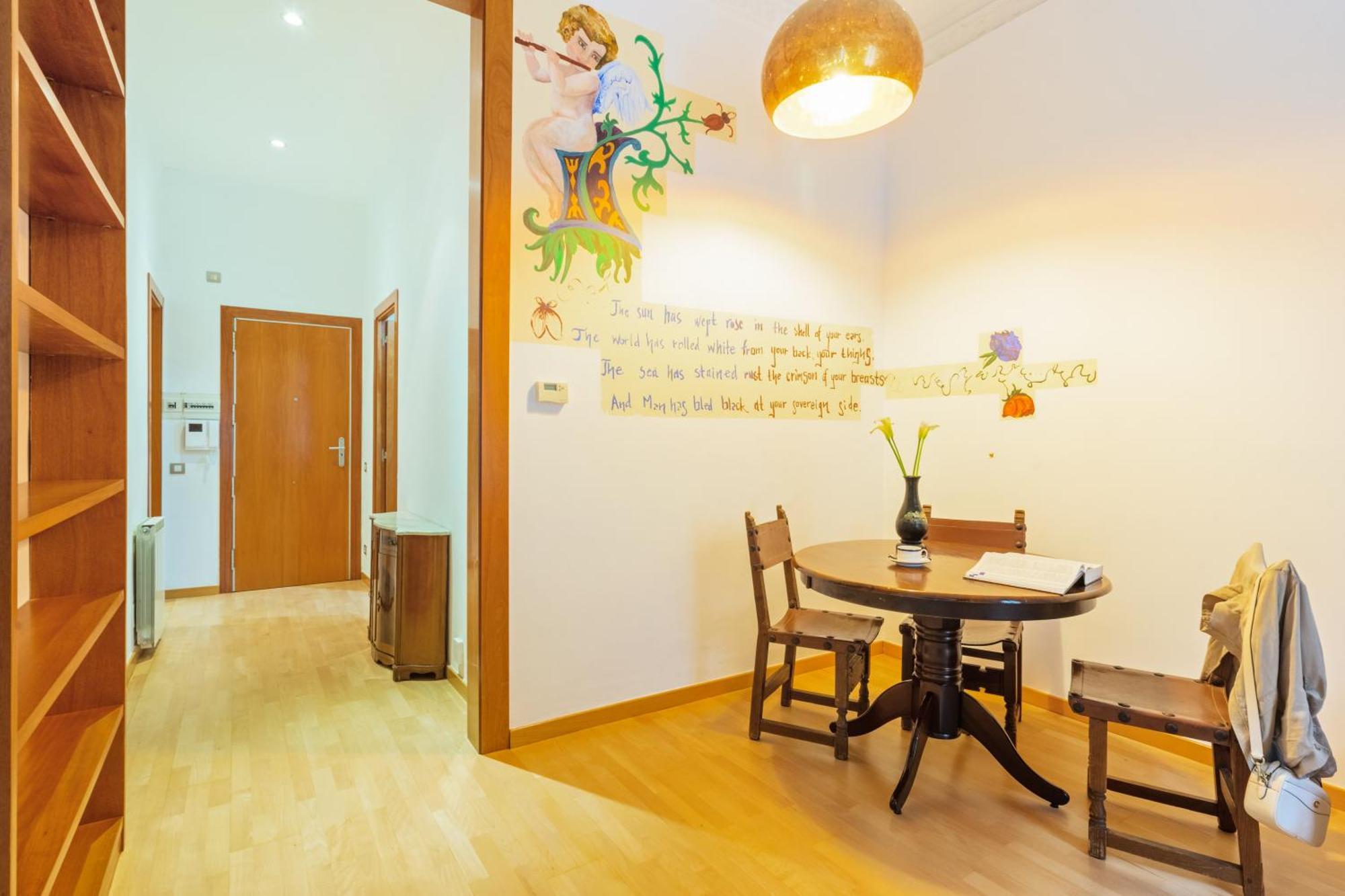 Appartement Quiet, Vibrant 2 Bedroom In Pedestrian Eixample Barcelone