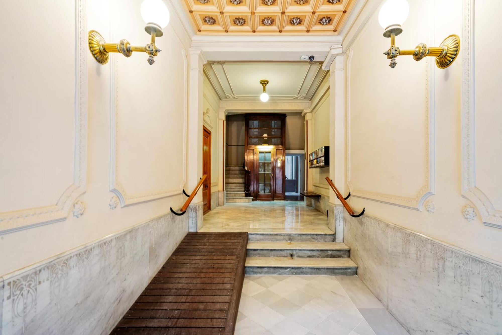 Appartement Quiet, Vibrant 2 Bedroom In Pedestrian Eixample Barcelone
