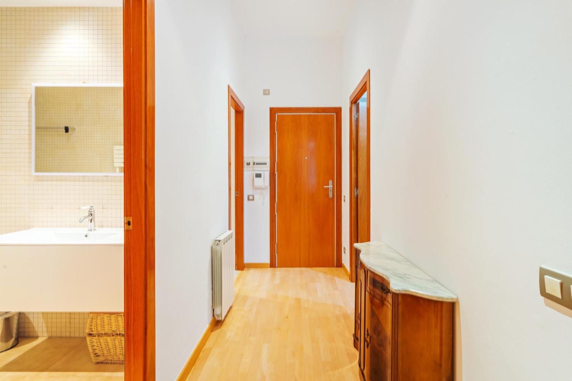 Quiet, Vibrant 2 Bedroom In Pedestrian Eixample Barcelone