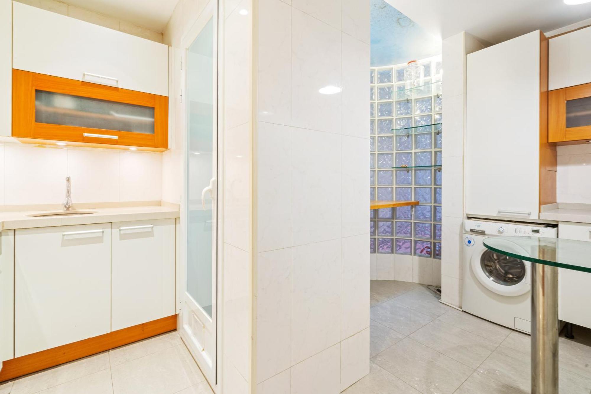 Appartement Quiet, Vibrant 2 Bedroom In Pedestrian Eixample